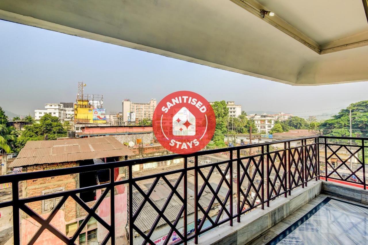 OYO 63538 Hotel Lotus 1 Khanapara Buitenkant foto