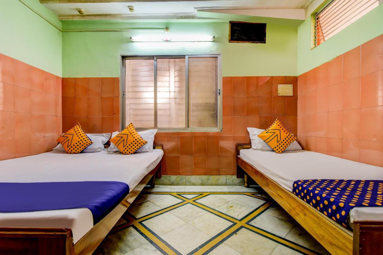 OYO 63538 Hotel Lotus 1 Khanapara Kamer foto